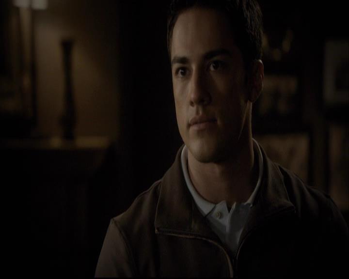 VampireDiariesWorld-dot-org_2x05KillOrBeKilled1956.jpg