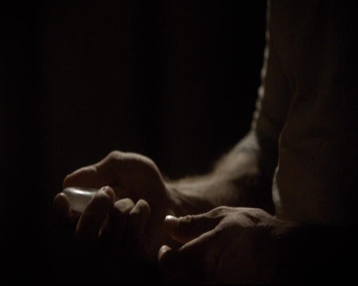 VampireDiariesWorld-dot-org_2x05KillOrBeKilled1988.jpg