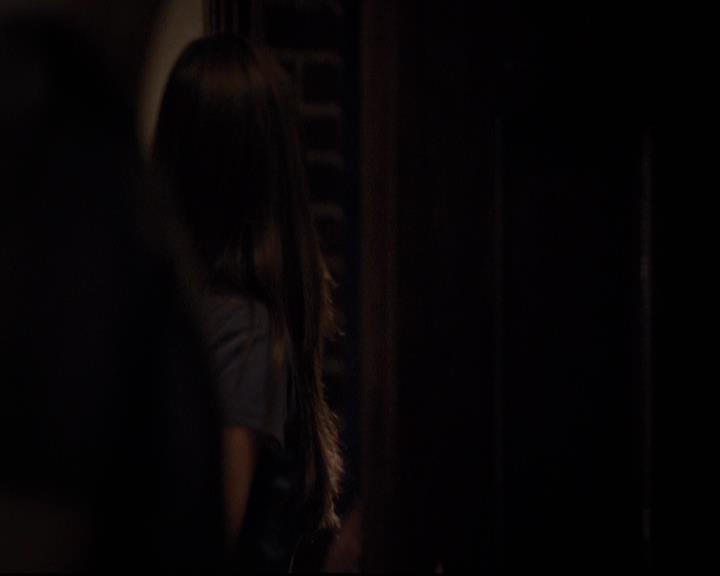 VampireDiariesWorld-dot-org_2x05KillOrBeKilled2026.jpg