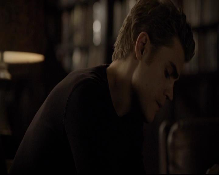 VampireDiariesWorld-dot-org_2x05KillOrBeKilled2057.jpg