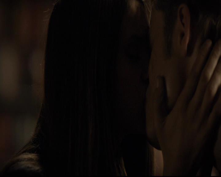 VampireDiariesWorld-dot-org_2x05KillOrBeKilled2144.jpg