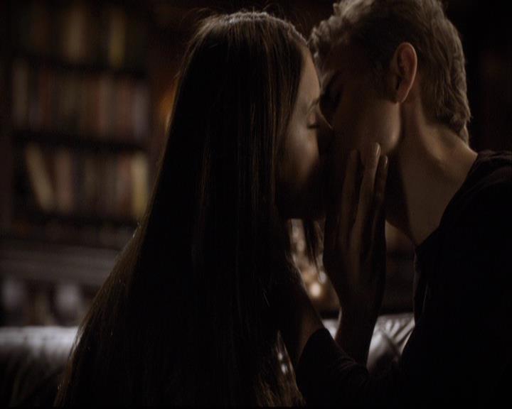 VampireDiariesWorld-dot-org_2x05KillOrBeKilled2153.jpg