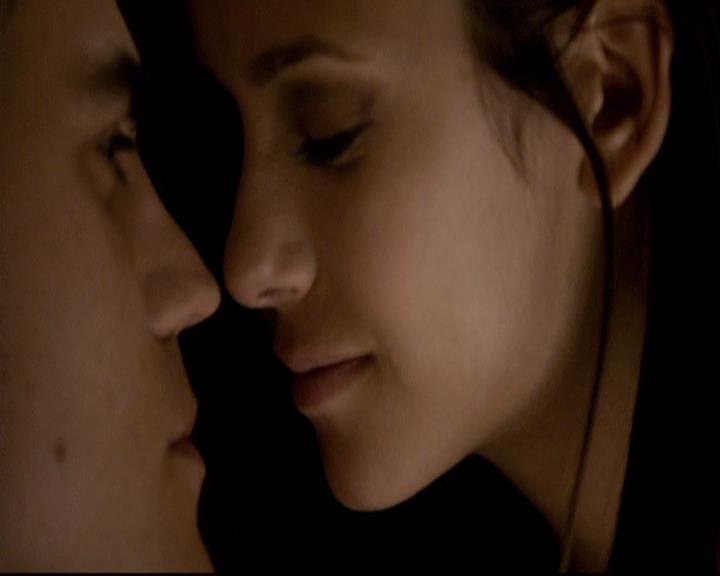 VampireDiariesWorld-dot-org_2x06PlanB0152.jpg