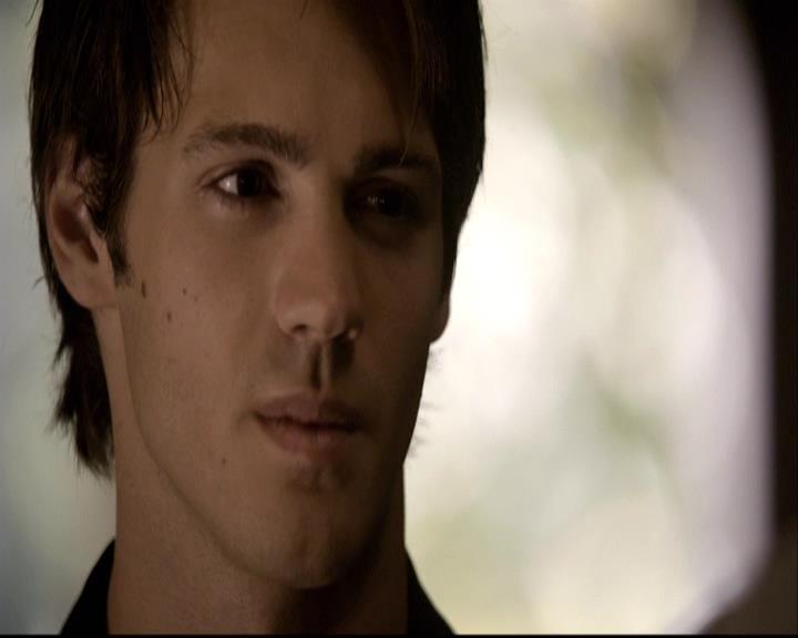 VampireDiariesWorld-dot-org_2x06PlanB0208.jpg