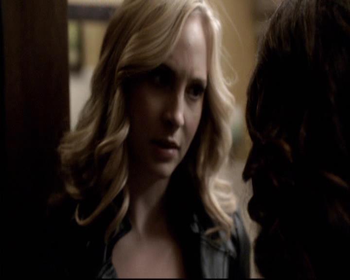 VampireDiariesWorld-dot-org_2x07Masquerade0062.jpg