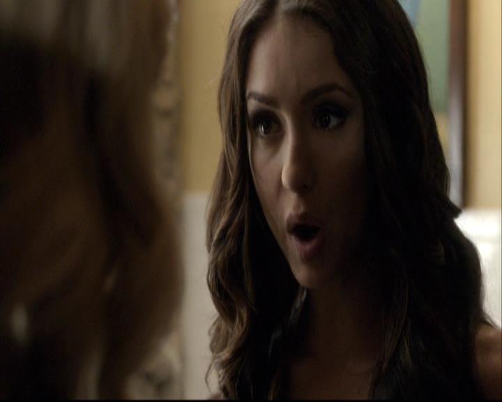 VampireDiariesWorld-dot-org_2x07Masquerade0071.jpg