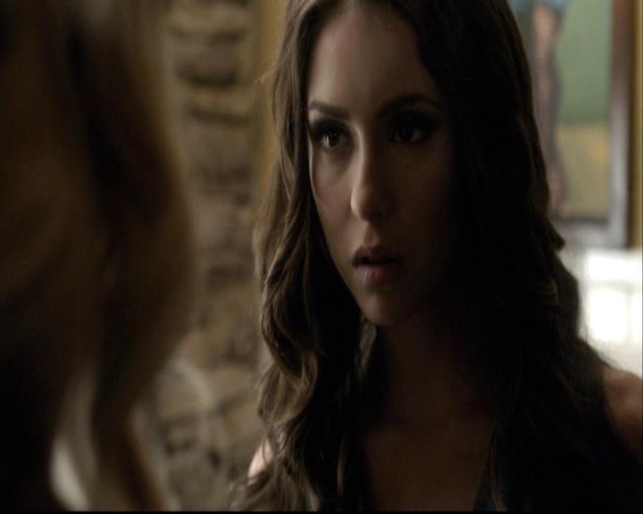 VampireDiariesWorld-dot-org_2x07Masquerade0080.jpg