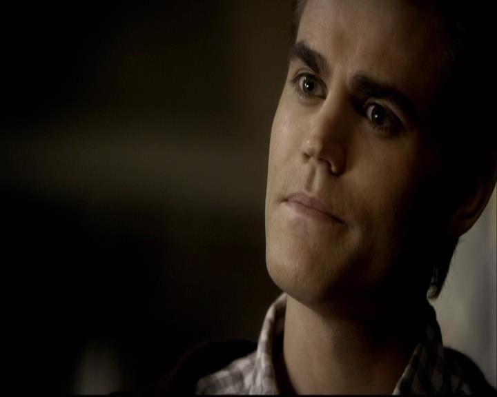 VampireDiariesWorld-dot-org_2x07Masquerade0103.jpg