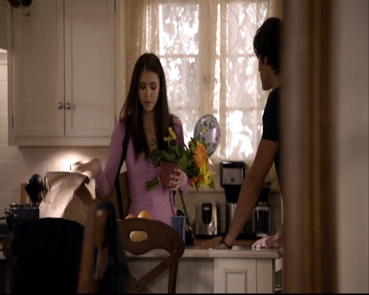 VampireDiariesWorld-dot-org_2x07Masquerade0149.jpg