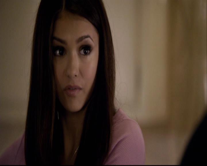 VampireDiariesWorld-dot-org_2x07Masquerade0156.jpg