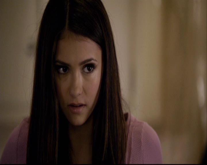 VampireDiariesWorld-dot-org_2x07Masquerade0164.jpg