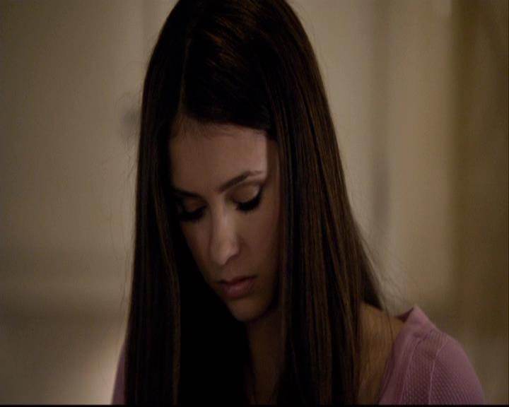 VampireDiariesWorld-dot-org_2x07Masquerade0169.jpg