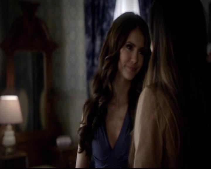 VampireDiariesWorld-dot-org_2x07Masquerade0214.jpg