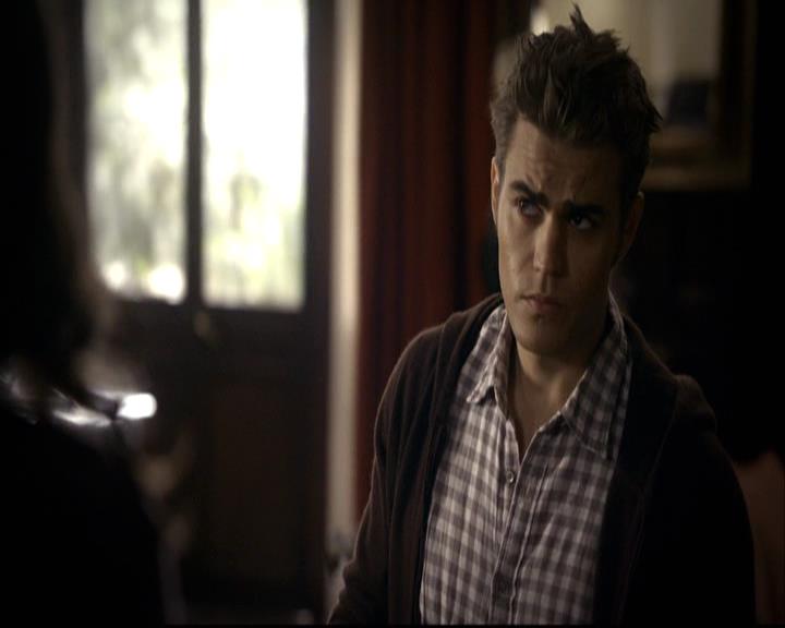 VampireDiariesWorld-dot-org_2x07Masquerade0249.jpg