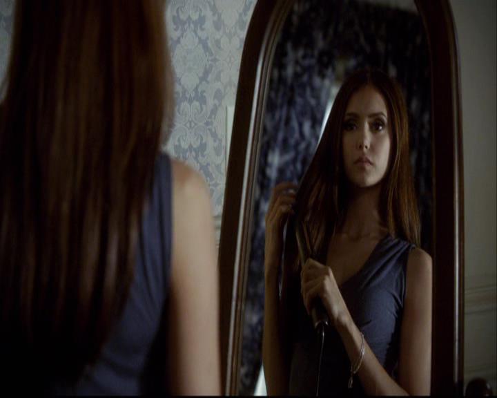 VampireDiariesWorld-dot-org_2x07Masquerade0283.jpg