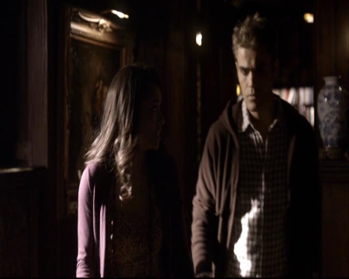 VampireDiariesWorld-dot-org_2x07Masquerade0326.jpg