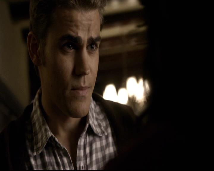 VampireDiariesWorld-dot-org_2x07Masquerade0355.jpg