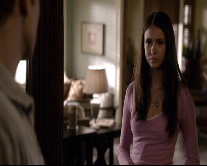 VampireDiariesWorld-dot-org_2x07Masquerade0373.jpg