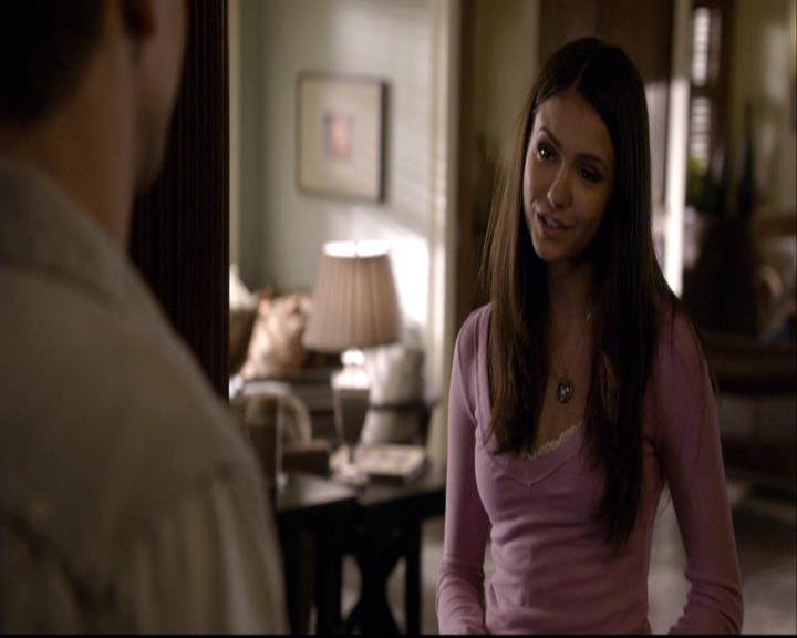 VampireDiariesWorld-dot-org_2x07Masquerade0385.jpg