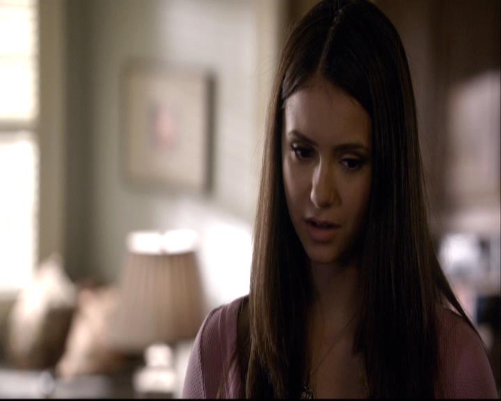 VampireDiariesWorld-dot-org_2x07Masquerade0391.jpg