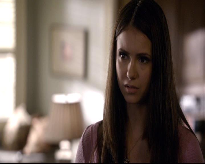 VampireDiariesWorld-dot-org_2x07Masquerade0393.jpg