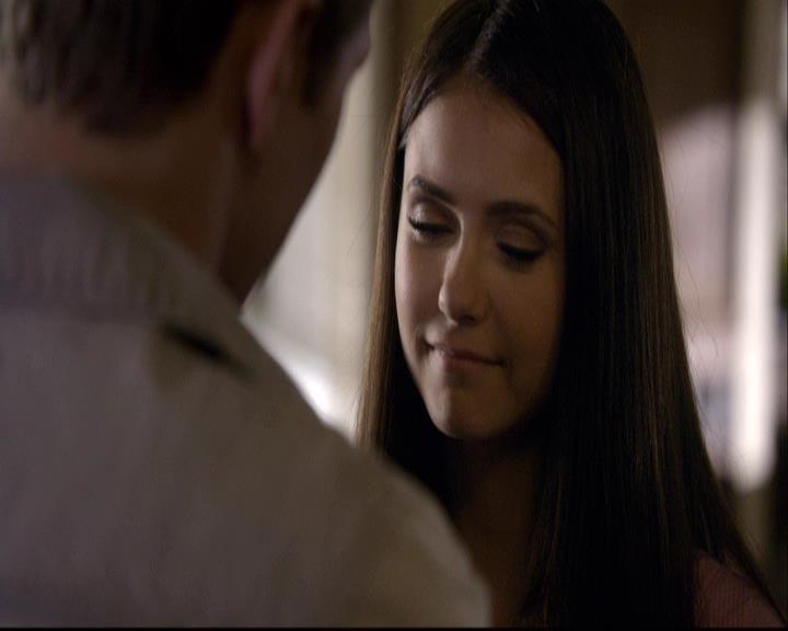 VampireDiariesWorld-dot-org_2x07Masquerade0399.jpg