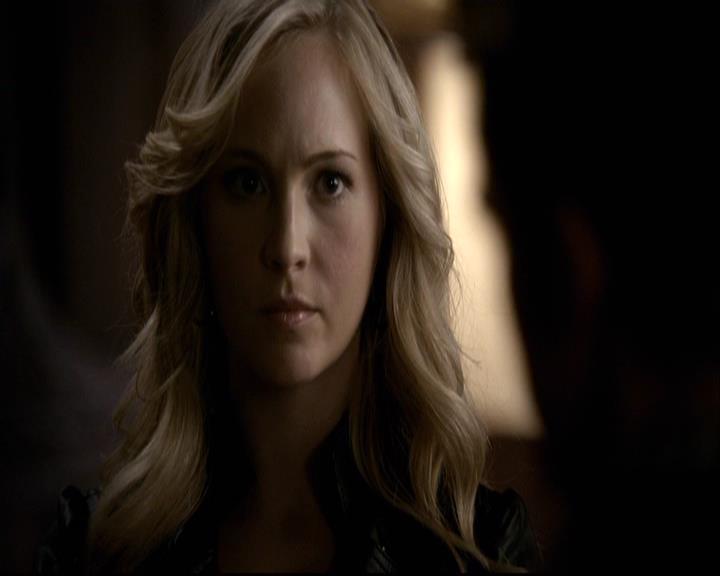 VampireDiariesWorld-dot-org_2x07Masquerade0413.jpg