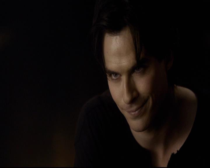 VampireDiariesWorld-dot-org_2x07Masquerade0424.jpg