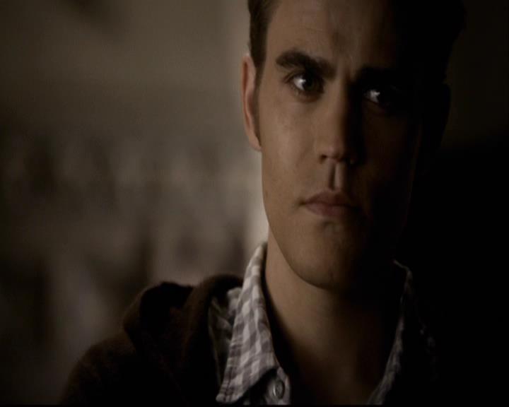 VampireDiariesWorld-dot-org_2x07Masquerade0448.jpg