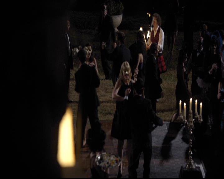 VampireDiariesWorld-dot-org_2x07Masquerade0460.jpg