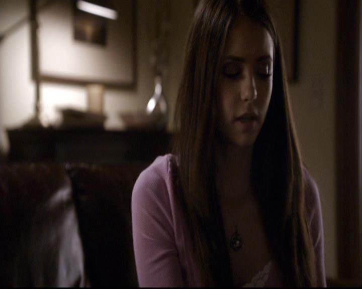 VampireDiariesWorld-dot-org_2x07Masquerade0726.jpg