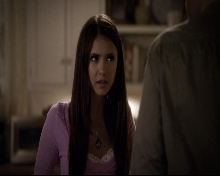 VampireDiariesWorld-dot-org_2x07Masquerade0738.jpg