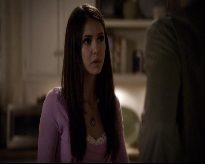 VampireDiariesWorld-dot-org_2x07Masquerade0746.jpg