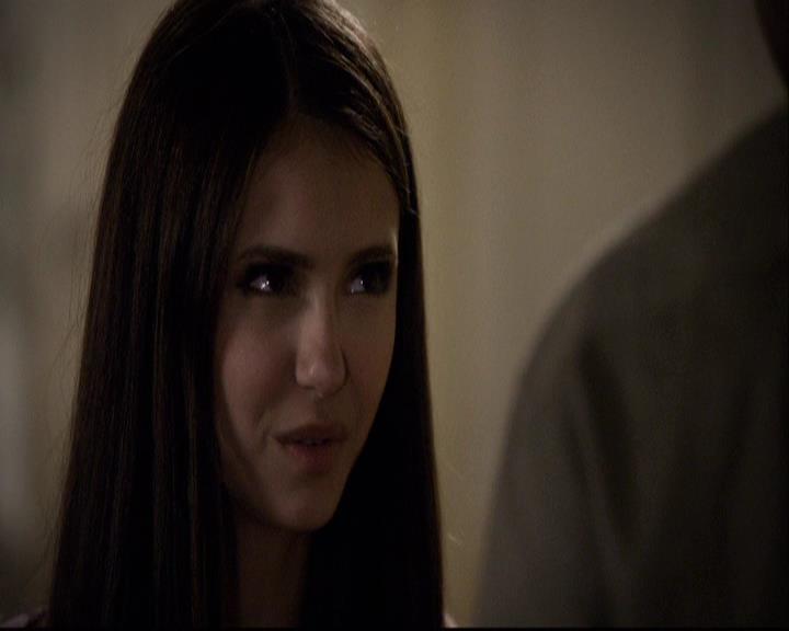 VampireDiariesWorld-dot-org_2x07Masquerade0760.jpg