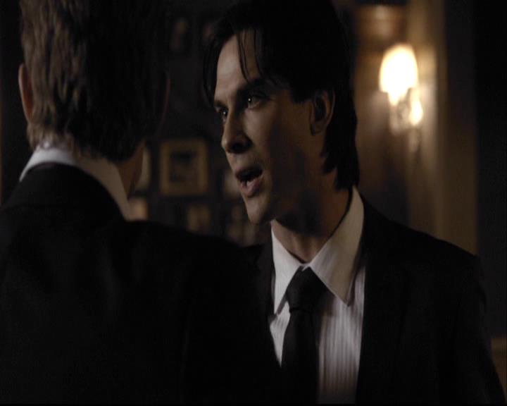 VampireDiariesWorld-dot-org_2x07Masquerade0957.jpg