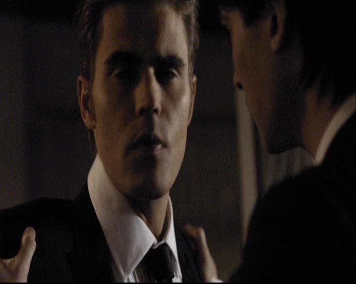 VampireDiariesWorld-dot-org_2x07Masquerade0965.jpg