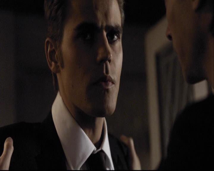 VampireDiariesWorld-dot-org_2x07Masquerade0966.jpg