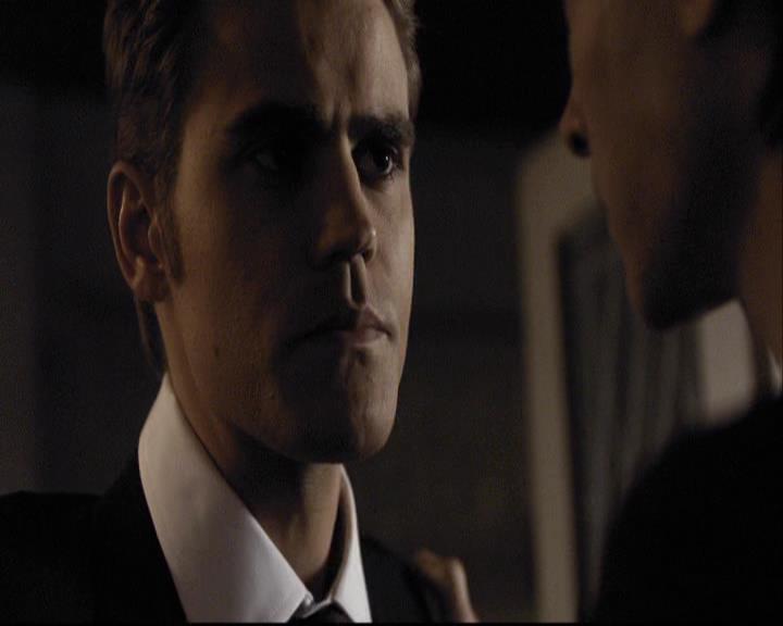 VampireDiariesWorld-dot-org_2x07Masquerade0967.jpg