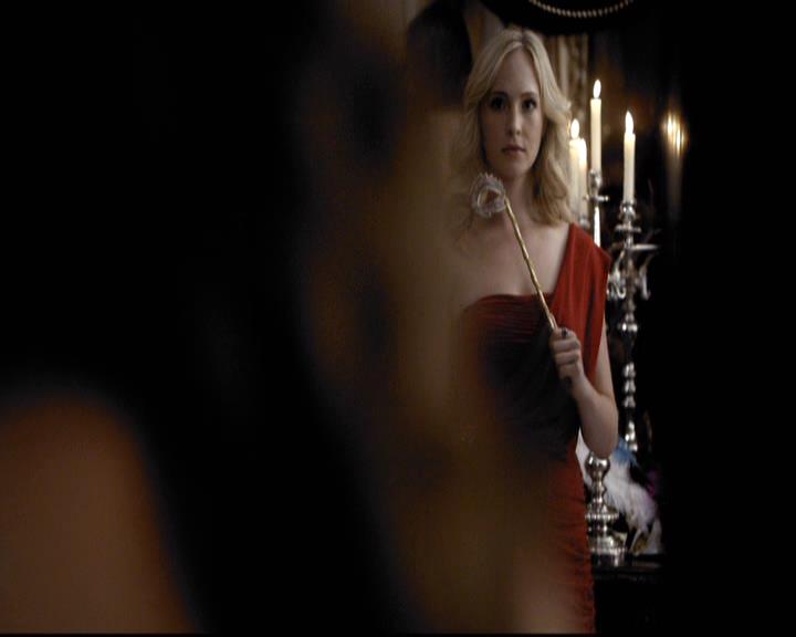 VampireDiariesWorld-dot-org_2x07Masquerade1067.jpg