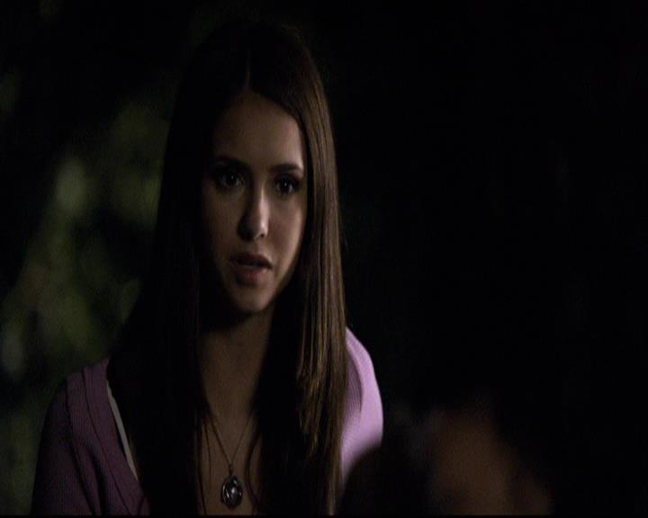 VampireDiariesWorld-dot-org_2x07Masquerade1148.jpg