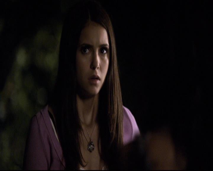 VampireDiariesWorld-dot-org_2x07Masquerade1155.jpg