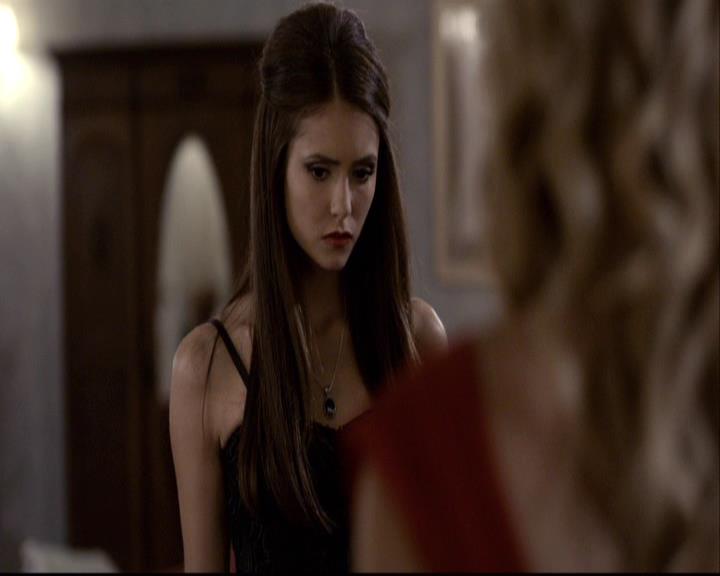 VampireDiariesWorld-dot-org_2x07Masquerade1179.jpg