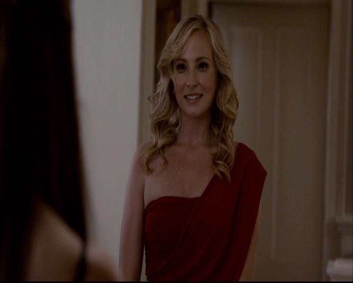 VampireDiariesWorld-dot-org_2x07Masquerade1182.jpg