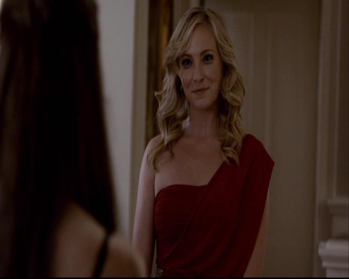 VampireDiariesWorld-dot-org_2x07Masquerade1183.jpg