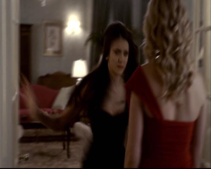 VampireDiariesWorld-dot-org_2x07Masquerade1184.jpg