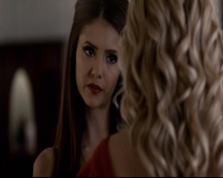 VampireDiariesWorld-dot-org_2x07Masquerade1190.jpg