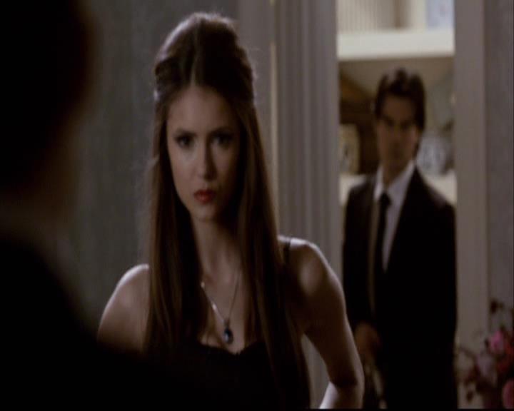 VampireDiariesWorld-dot-org_2x07Masquerade1208.jpg