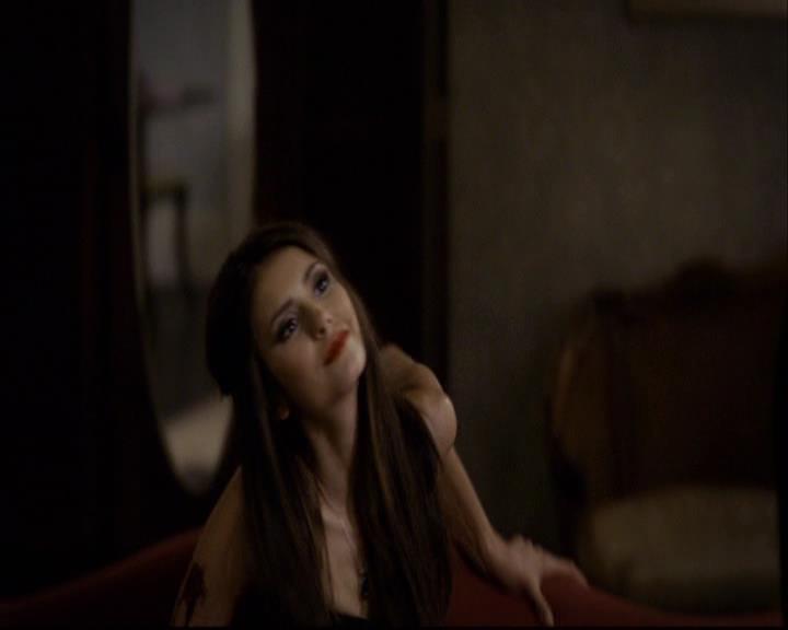 VampireDiariesWorld-dot-org_2x07Masquerade1331.jpg