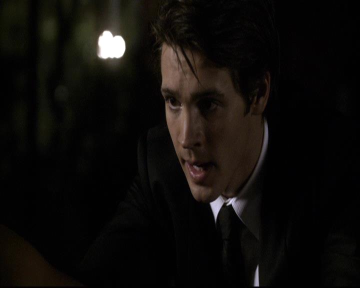 VampireDiariesWorld-dot-org_2x07Masquerade1341.jpg