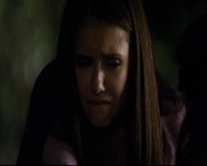 VampireDiariesWorld-dot-org_2x07Masquerade1346.jpg